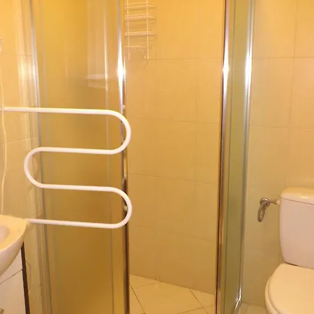 Dom Mysliwski * Kobylka