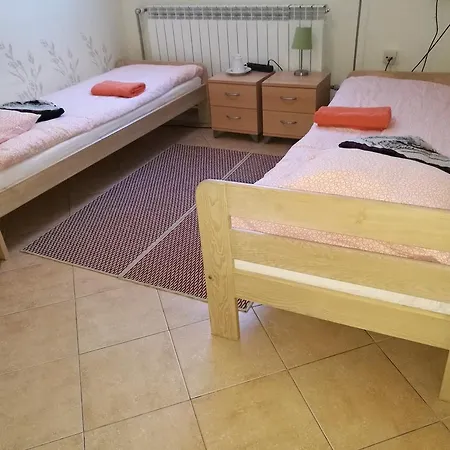 Dom Mysliwski Albergue *