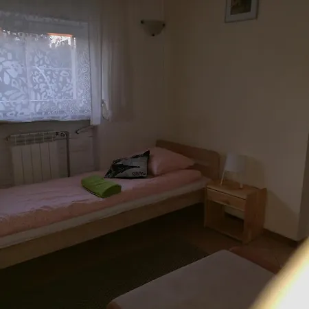 Dom Mysliwski Albergue *