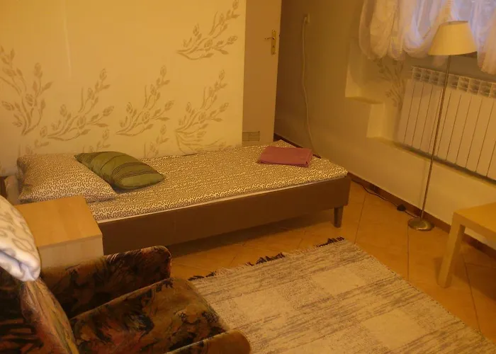 Hostel Dom Mysliwski