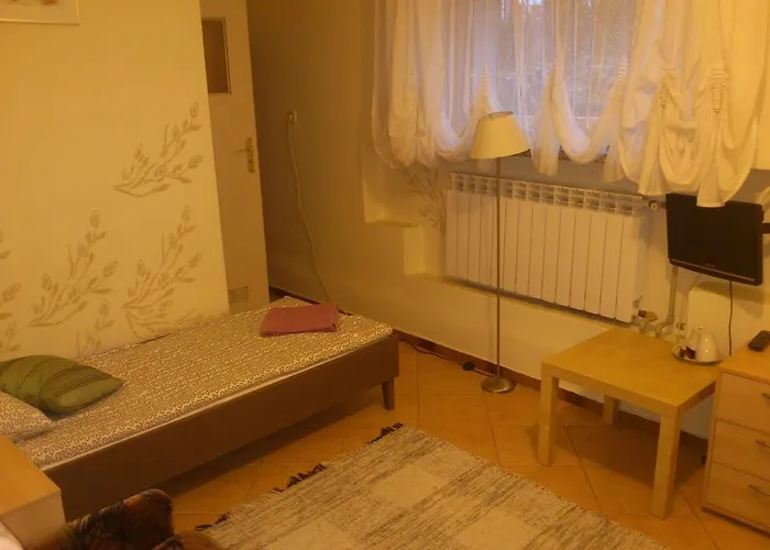 Dom Mysliwski Hostel Kobylka