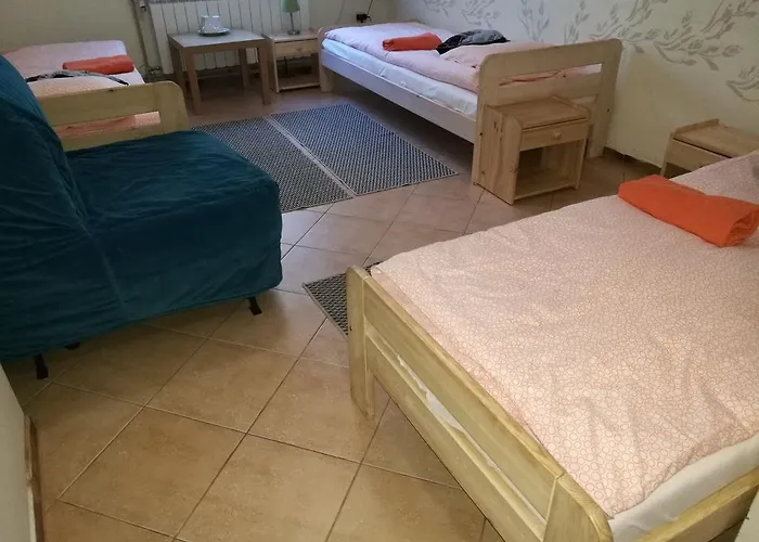 Hostel Dom Mysliwski Kobylka