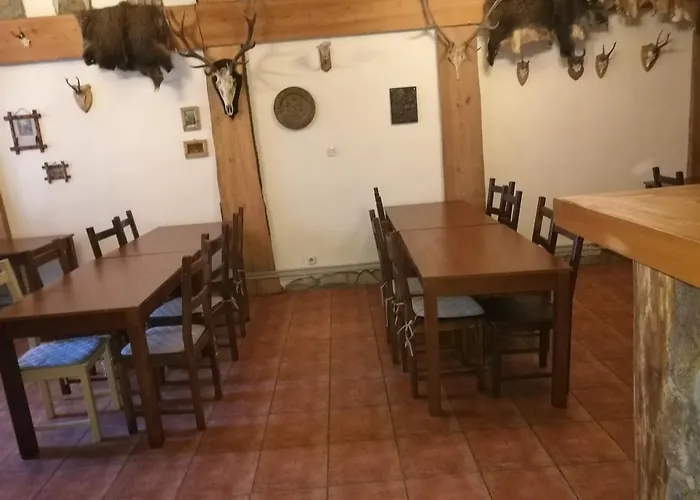 Hostel Dom Mysliwski