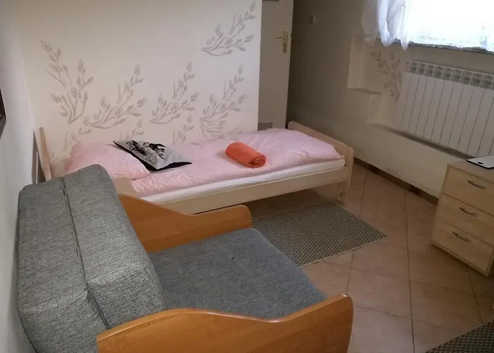 Hostel Dom Mysliwski